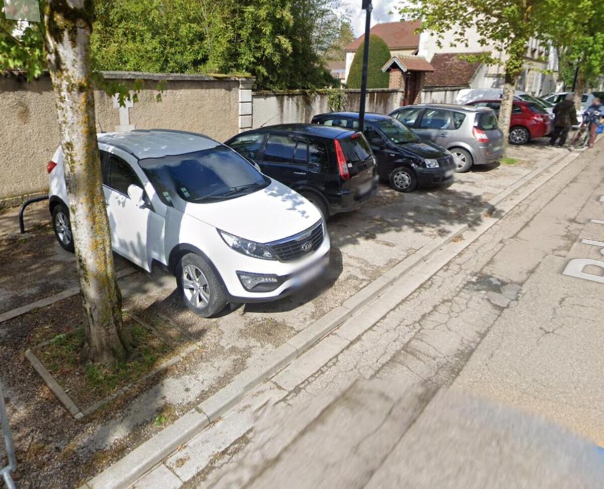 Maison De Ville Avec Parking Gratuit Chablis Exterior foto